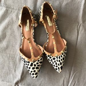 Halogen Sz 7.5 Animal Print Flats w/ Gold Hardware